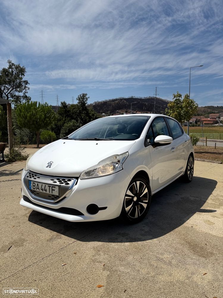 Peugeot 208 e-HDi 68 EGS5 Stop&Start Active - 1