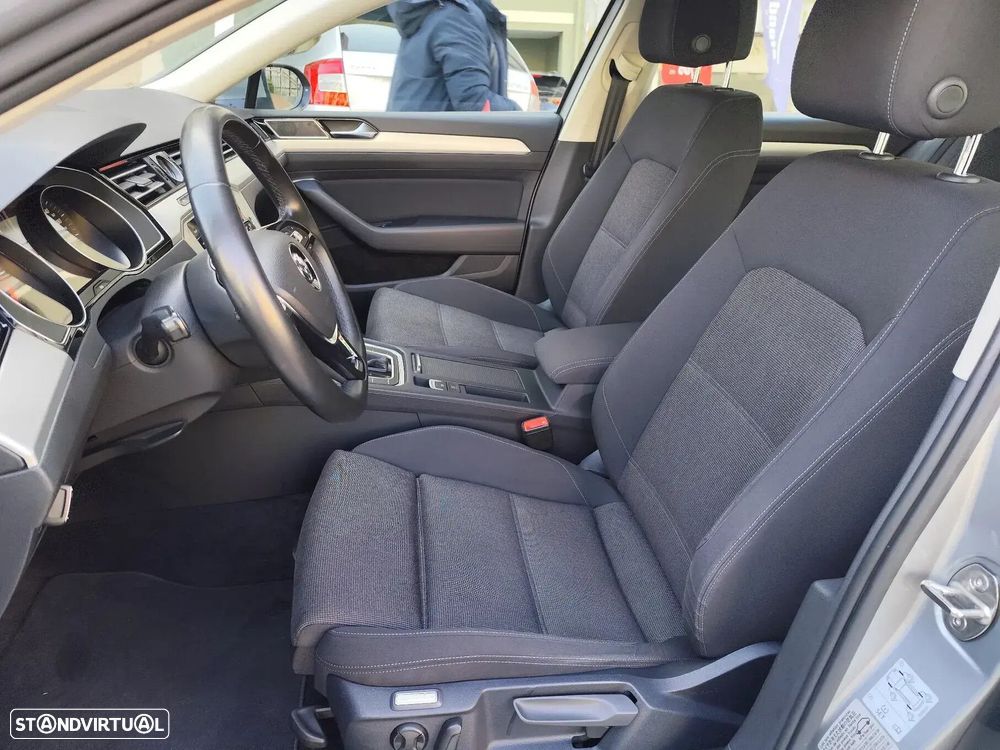 VW Passat Variant 2.0 TDI Confortline DSG - 5