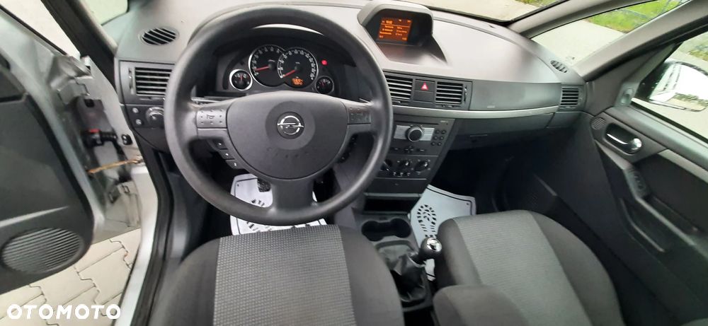 Opel Meriva - 29