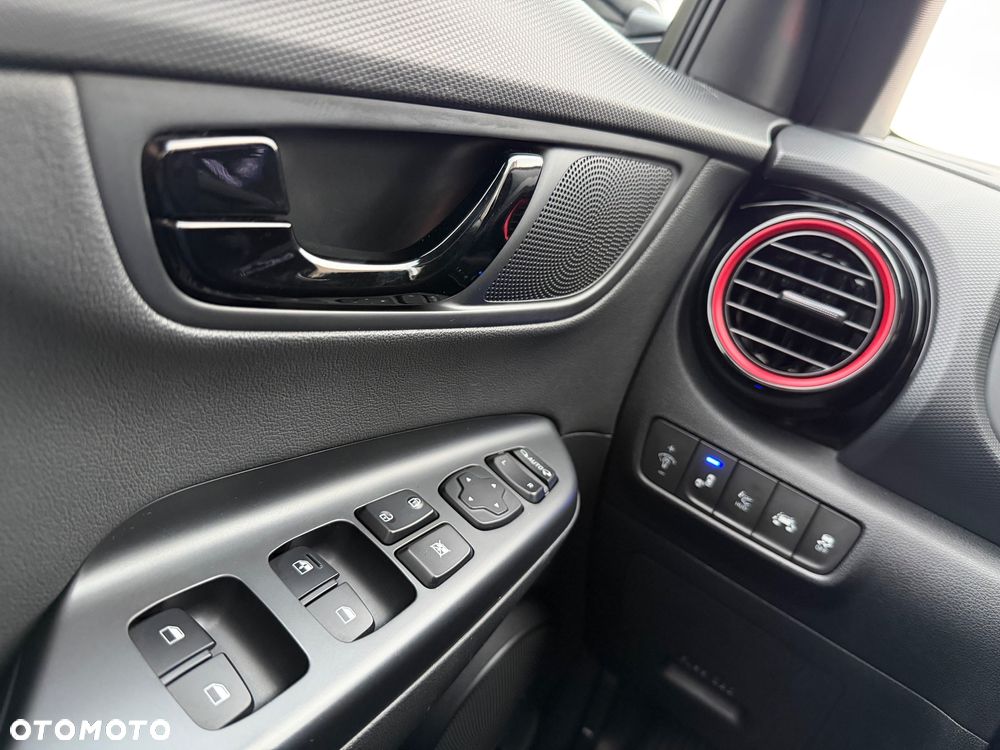 Hyundai Kona 1.6 T-GDI Premium 4WD DCT - 29