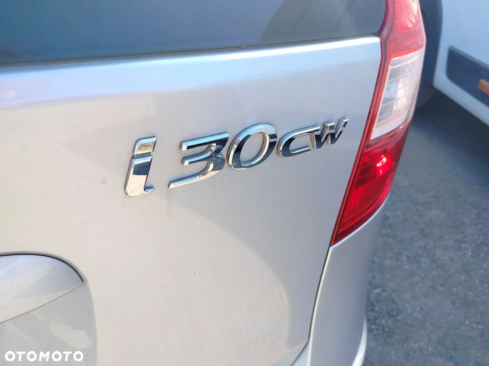 Hyundai i30 i30cw 1.4 blue Comfort - 21