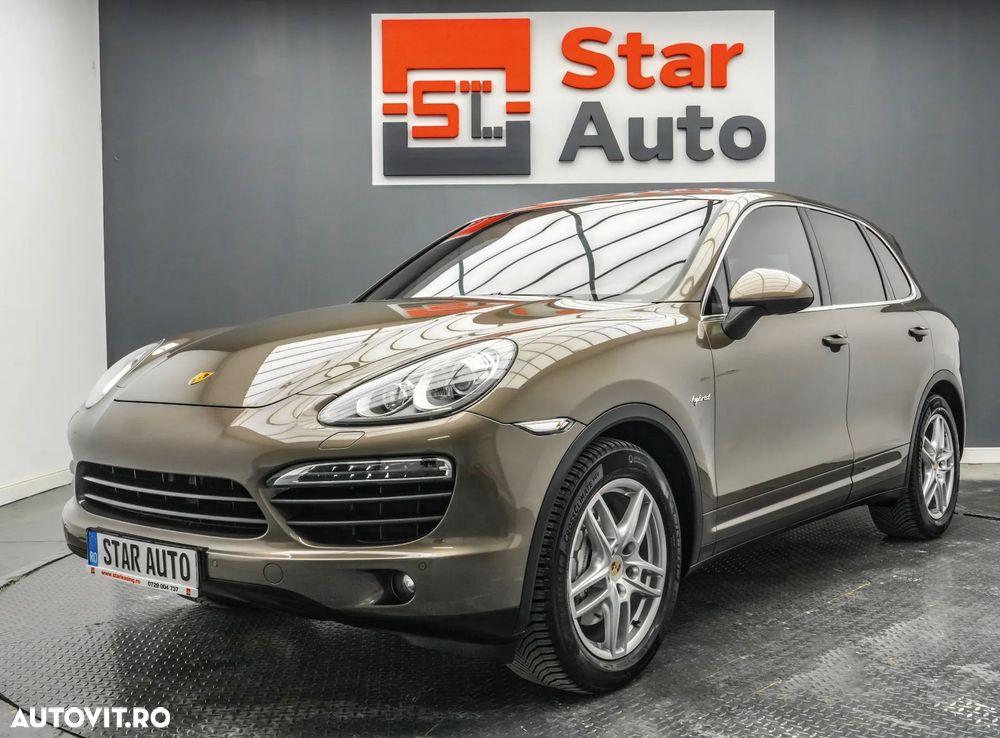 Porsche Cayenne - 2