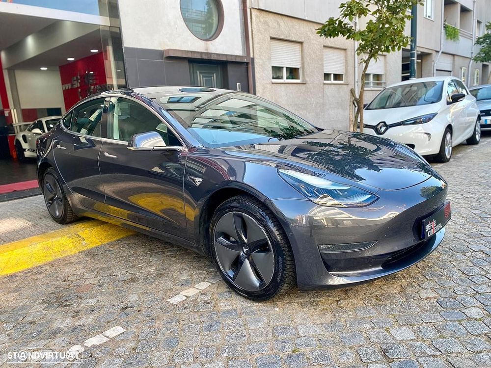 Tesla Model 3 Standard Range Plus RWD - 4