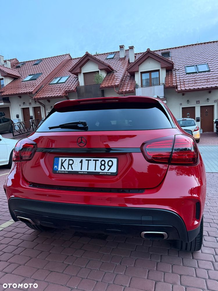 Mercedes-Benz GLA 220 4-Matic AMG Line - 4