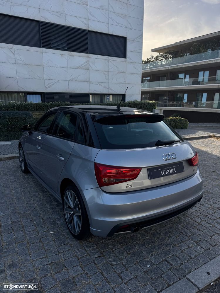 Audi A1 Sportback 1.6 TDi S-line S tronic - 2