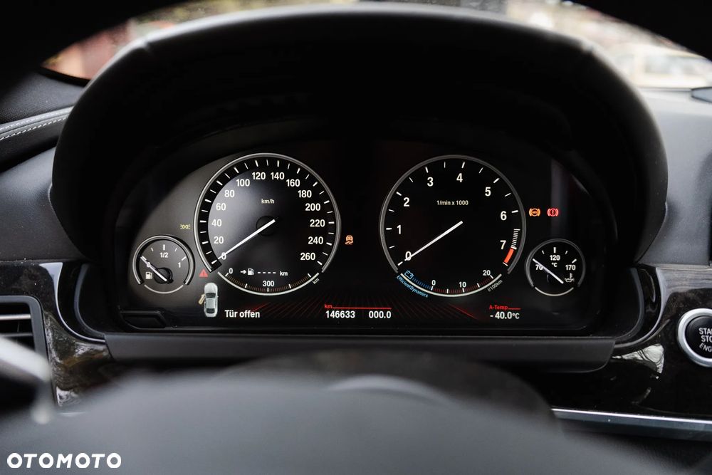 BMW Seria 6 650i xDrive - 12