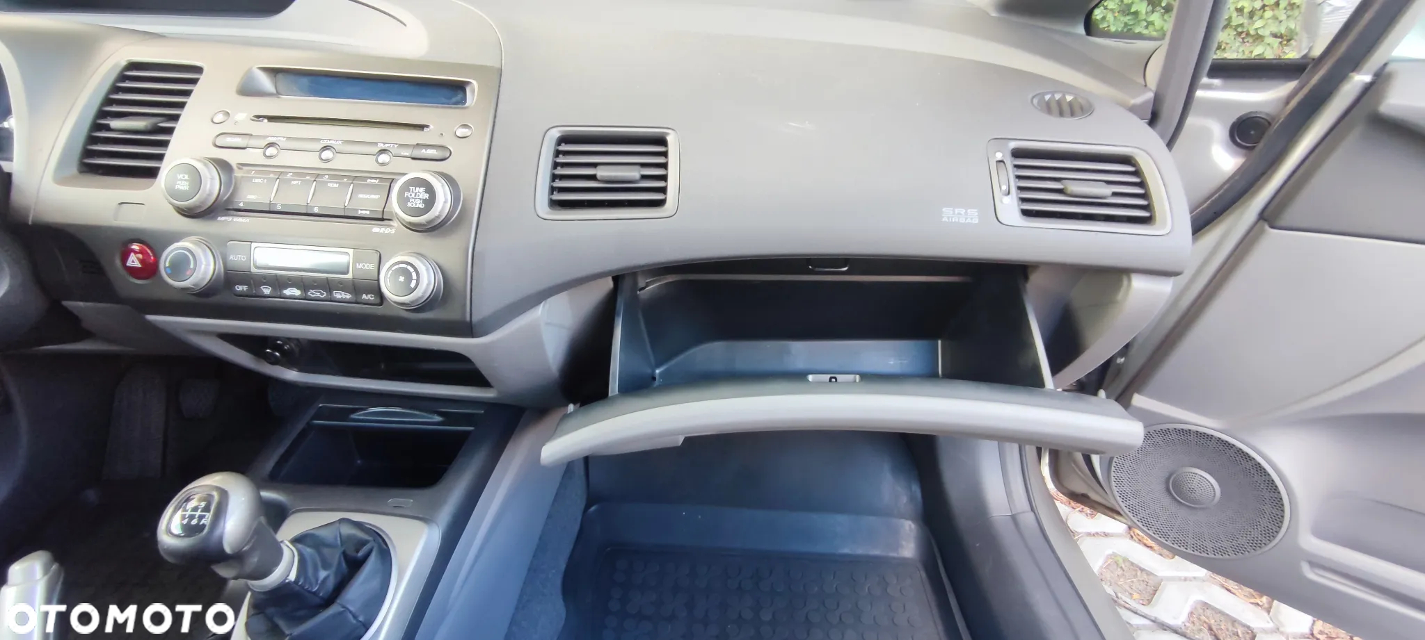 Honda Civic 1.8 Comfort - 18
