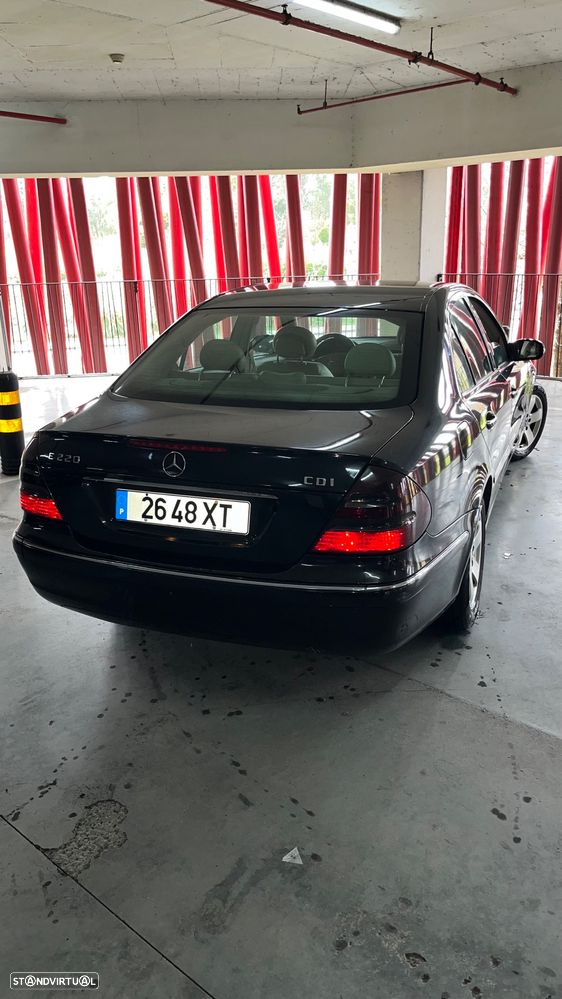 Mercedes-Benz E 220 CDI Elegance - 9