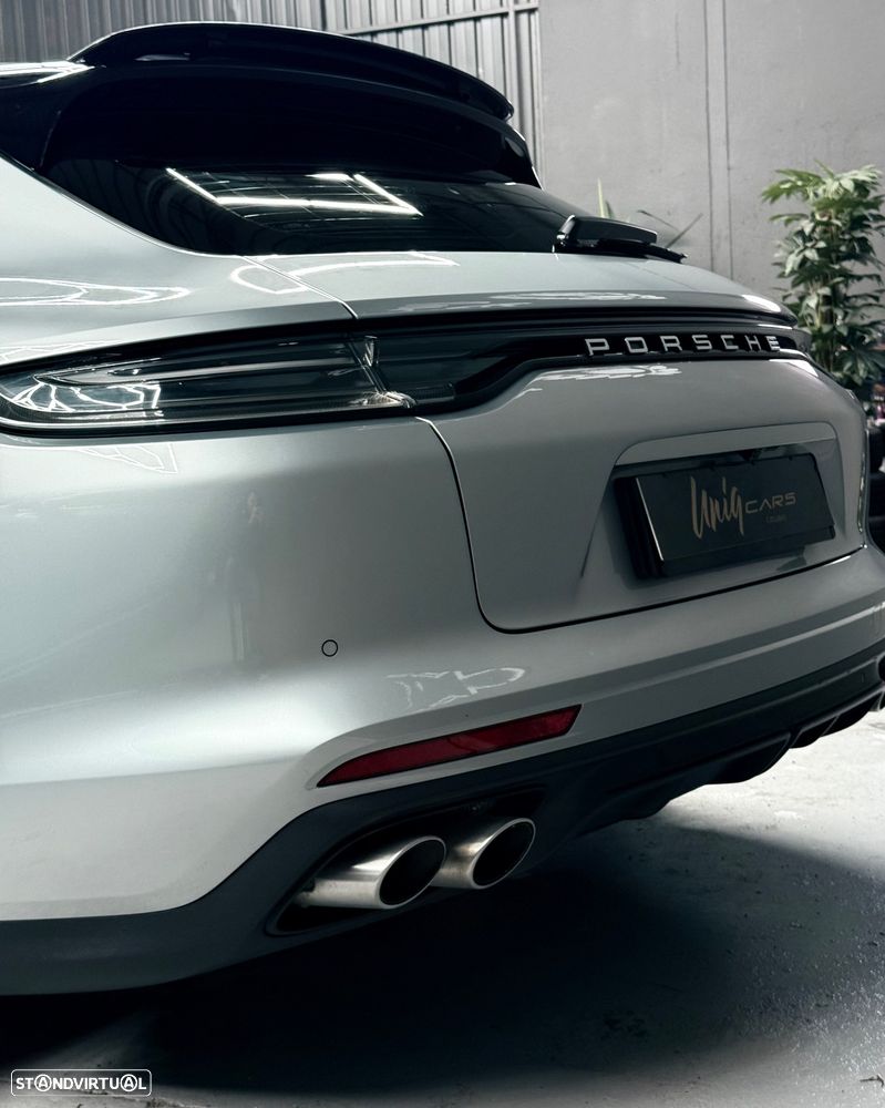 Porsche Panamera Sport Turismo 4S E-Hybrid - 37