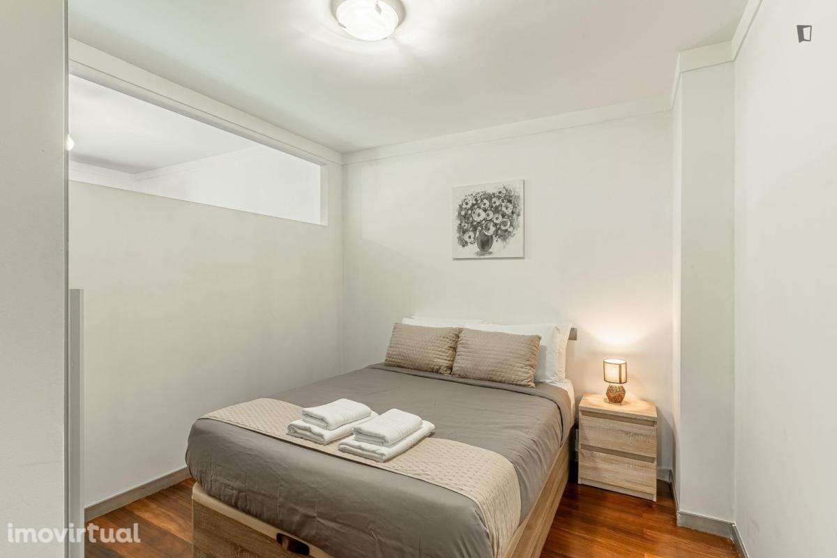 Apartamento com 1 quartos - localizado em Funchal - Grande imagem: 2/8