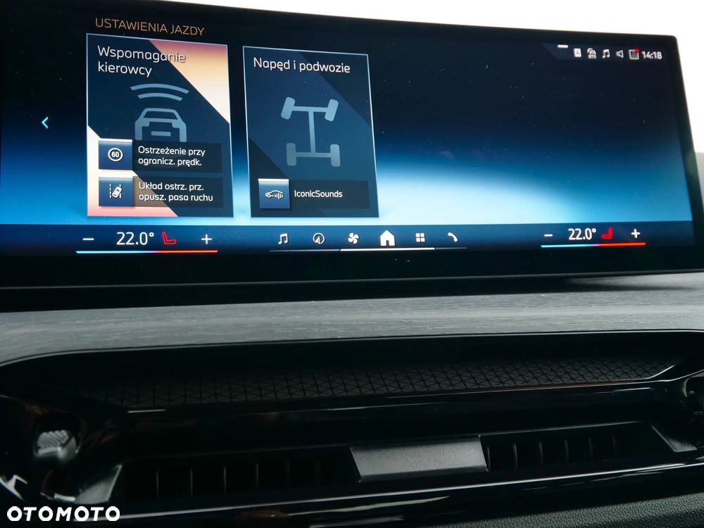 BMW Seria 3 330i xDrive M Sport sport - 25