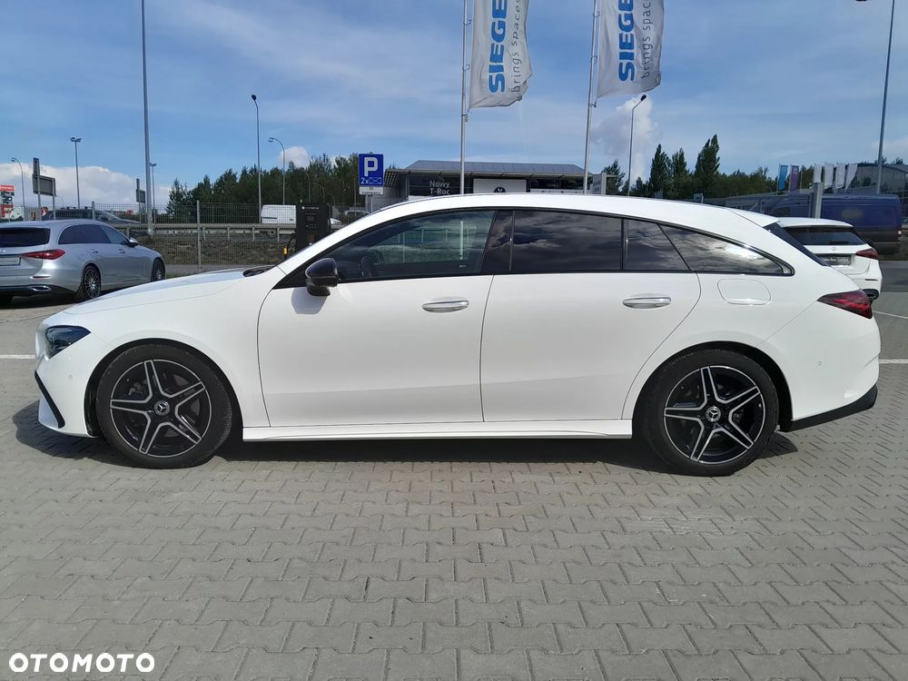 Mercedes-Benz CLA 200 mHEV AMG Line 7G-DCT - 3