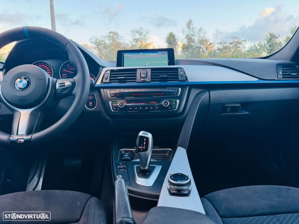 BMW 320 d Auto Pack M - 28