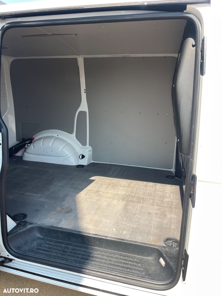 Volkswagen Transporter 2.0TDI  USI SPATE - 25
