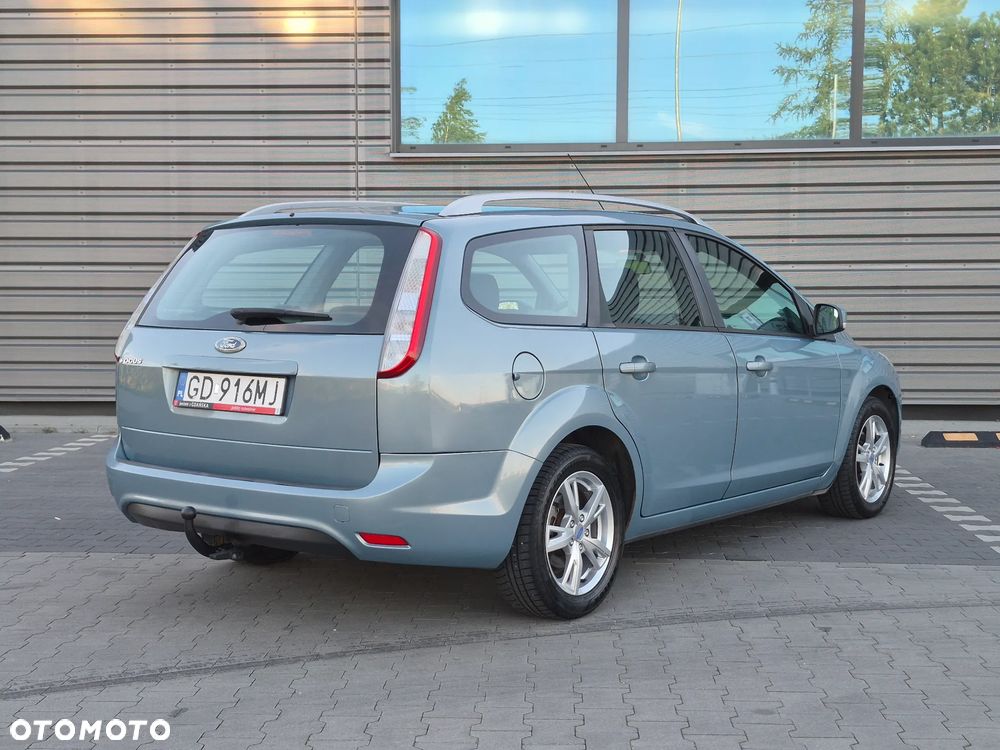 Ford Focus 1.6 X100 - 4