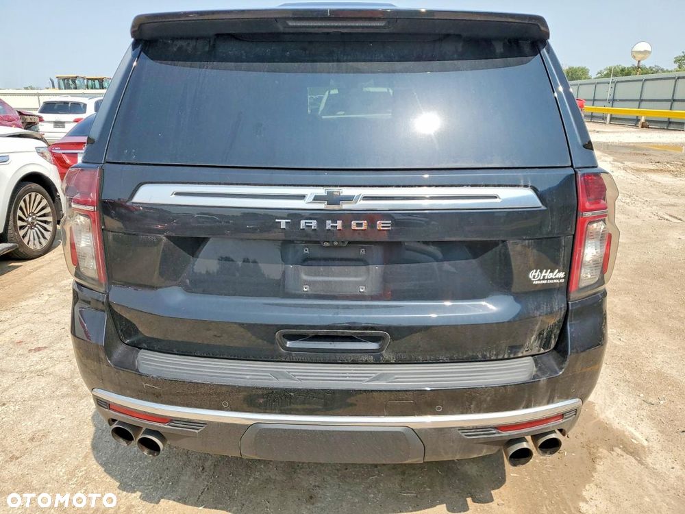 Chevrolet Tahoe - 5