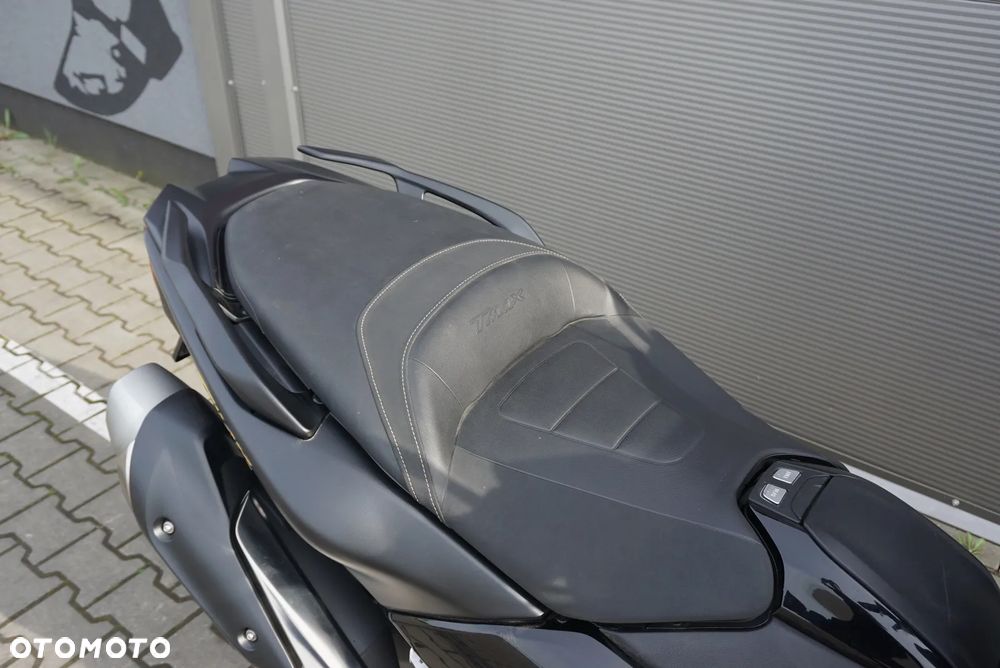 Yamaha Tmax - 14