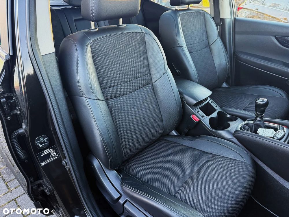 Nissan Qashqai 1.6 DIG-T TEKNA+ - 14