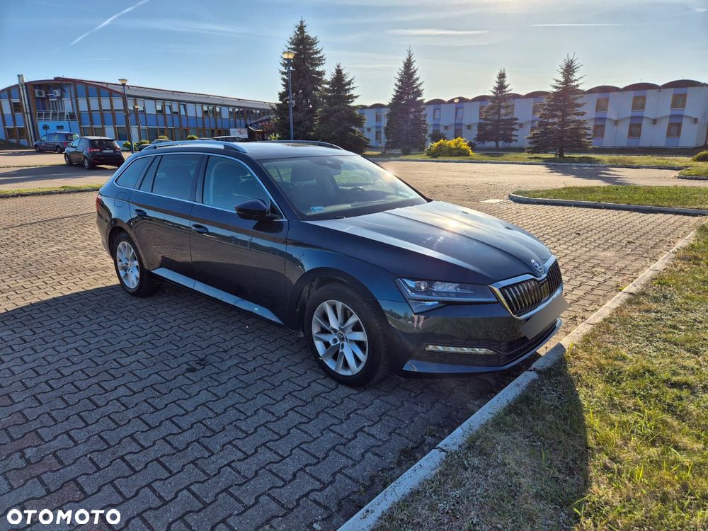 Skoda Superb 1.5 TSI Ambition - 4