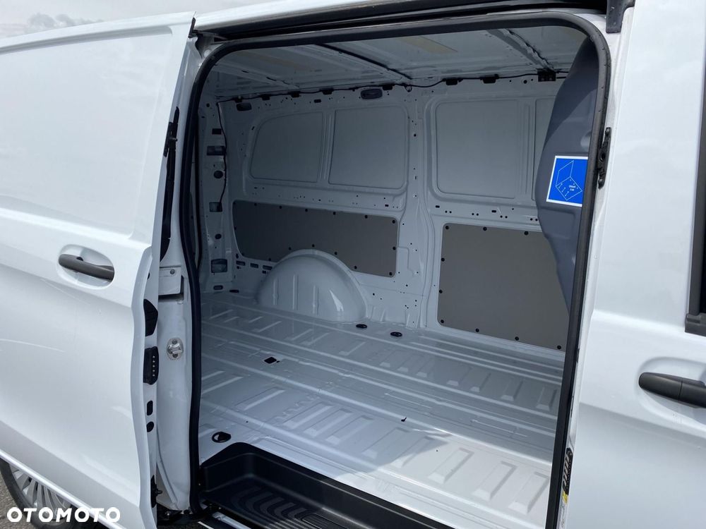 Mercedes-Benz Vito - 18