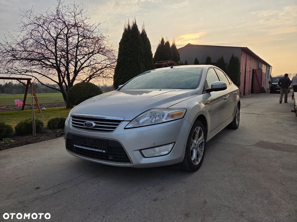 Ford Mondeo 2.5 Ghia - 1