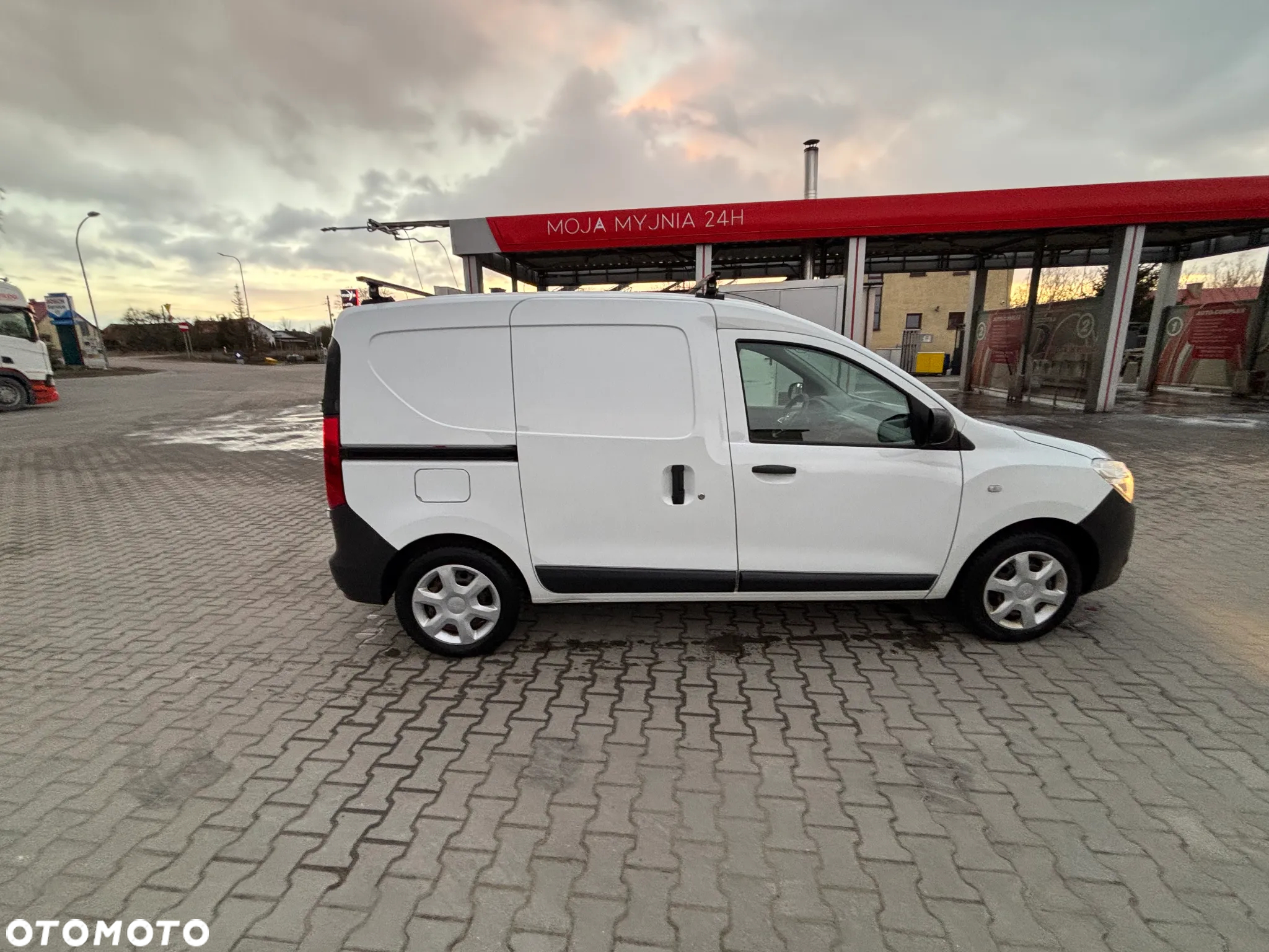 Dacia Dokker 1.6 SCe Ambiance - 3