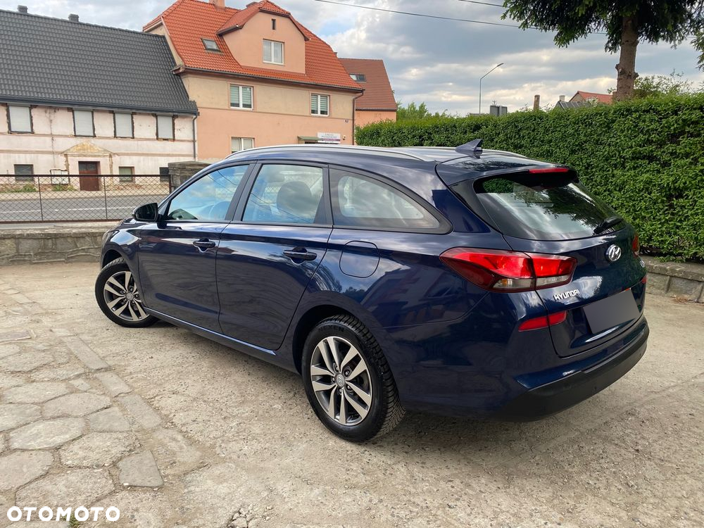 Hyundai i30 1.0 T-GDI Intro Edition - 4