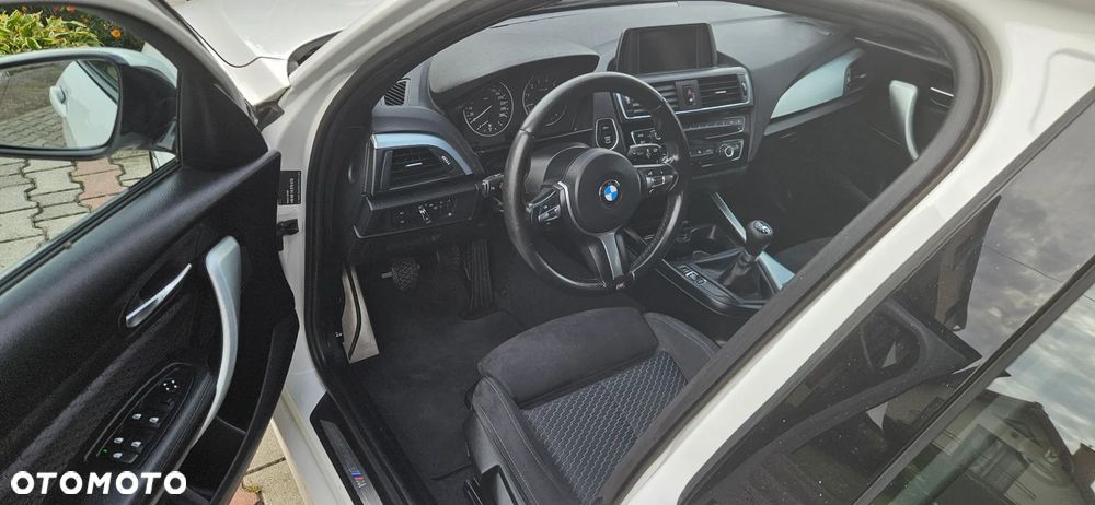 BMW Seria 1 116i Edition M Sport Shadow - 11