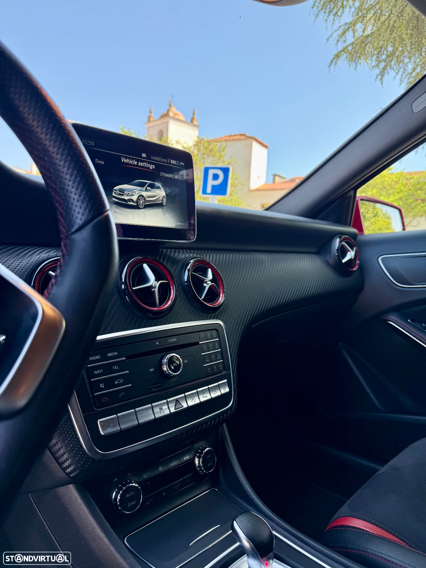 Mercedes-Benz A 45 AMG 4Matic Speedshift 7G-DCT - 17