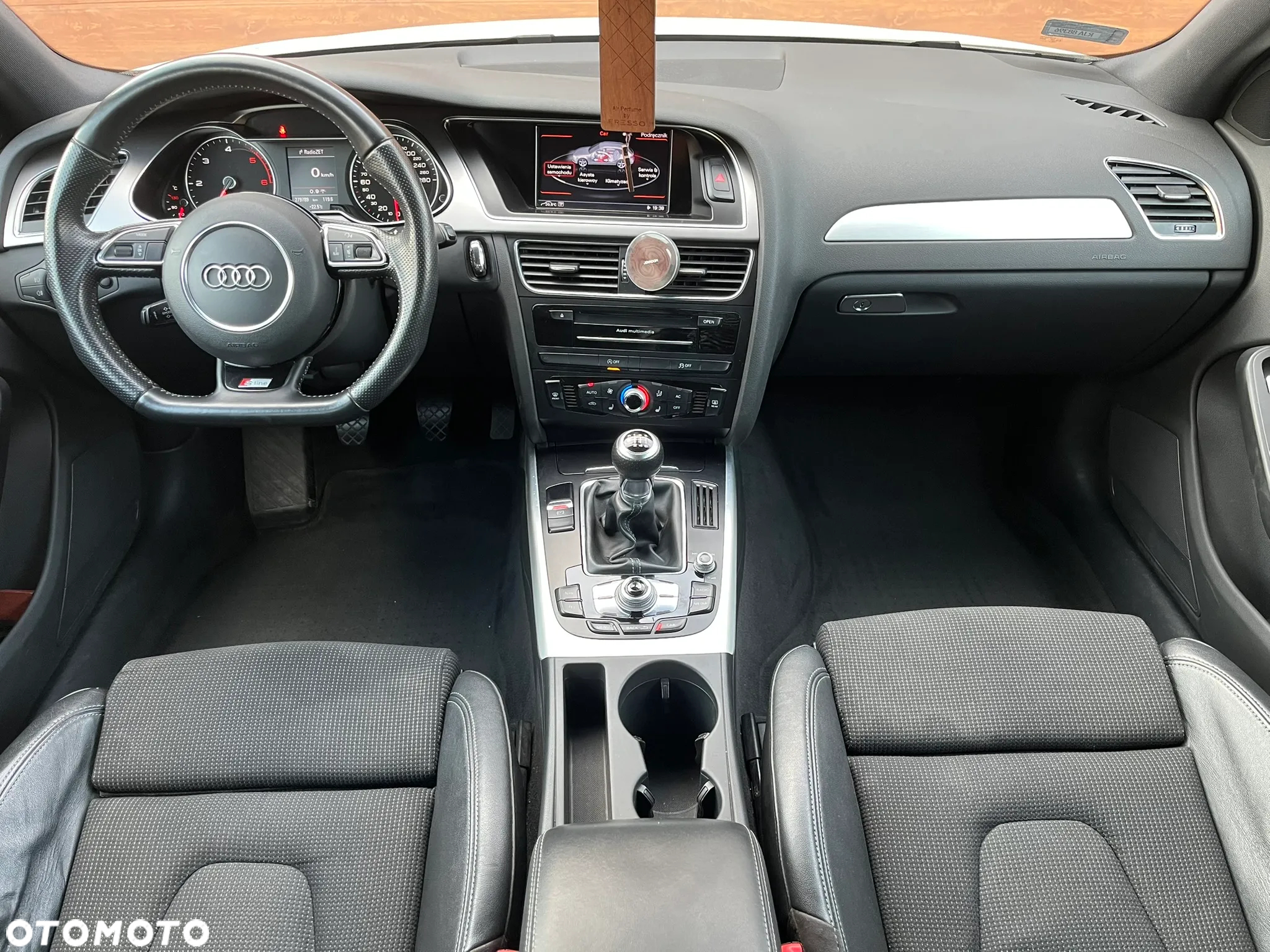 Audi A4 2.0 TDI - 24