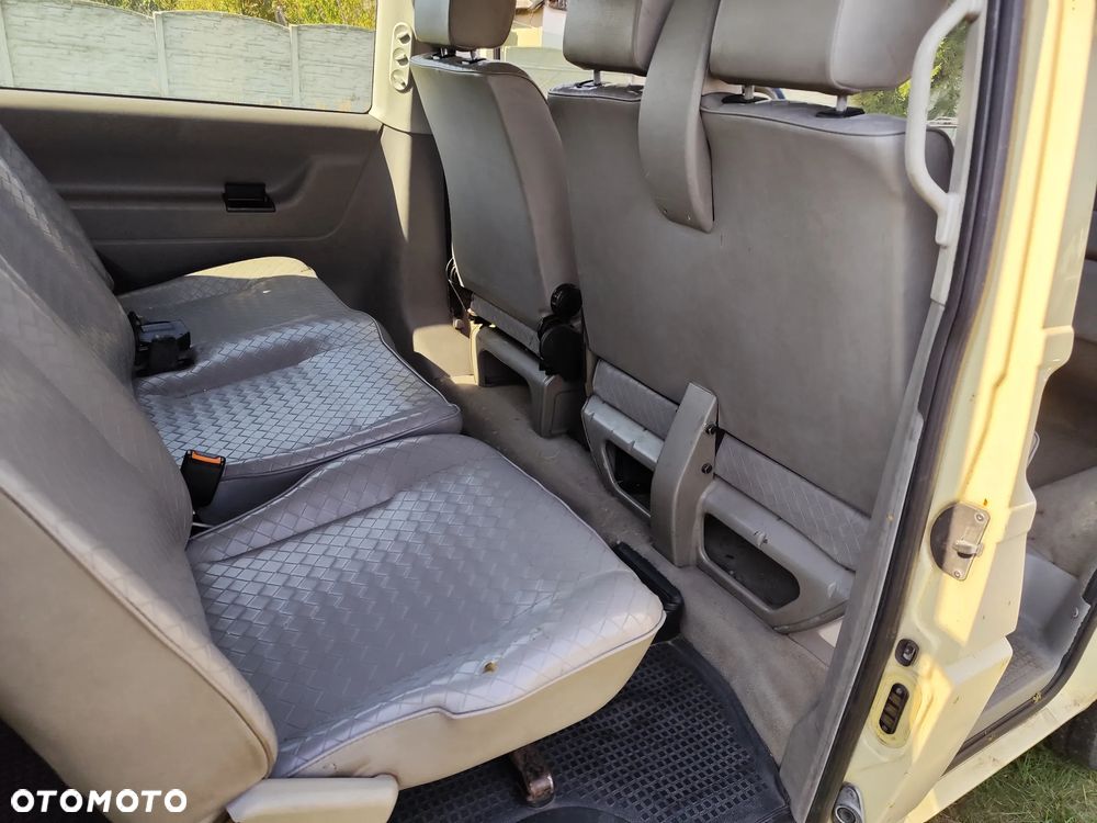 Volkswagen Transporter - 15