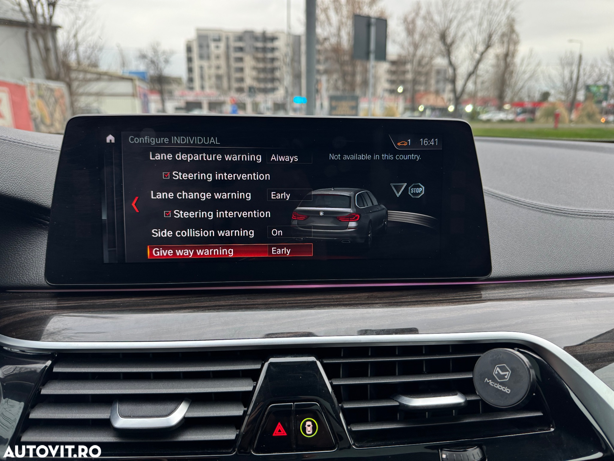 BMW Seria 5 520d xDrive Touring Aut. Luxury Line - 37