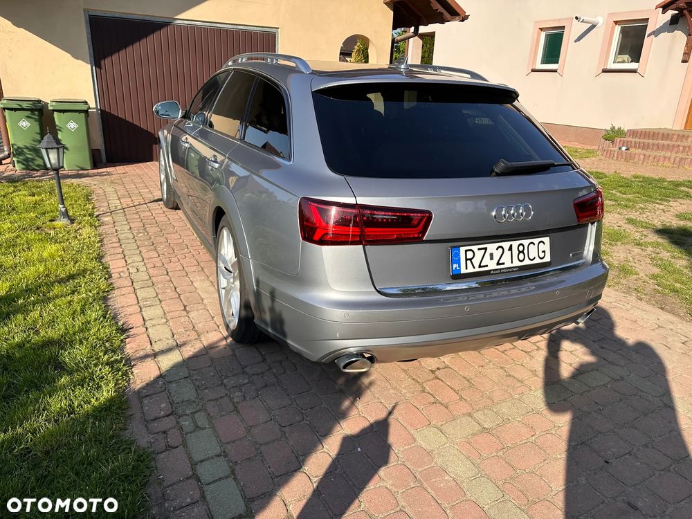 Audi A6 Allroad - 4