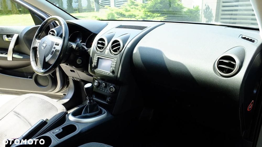 Nissan Qashqai - 18