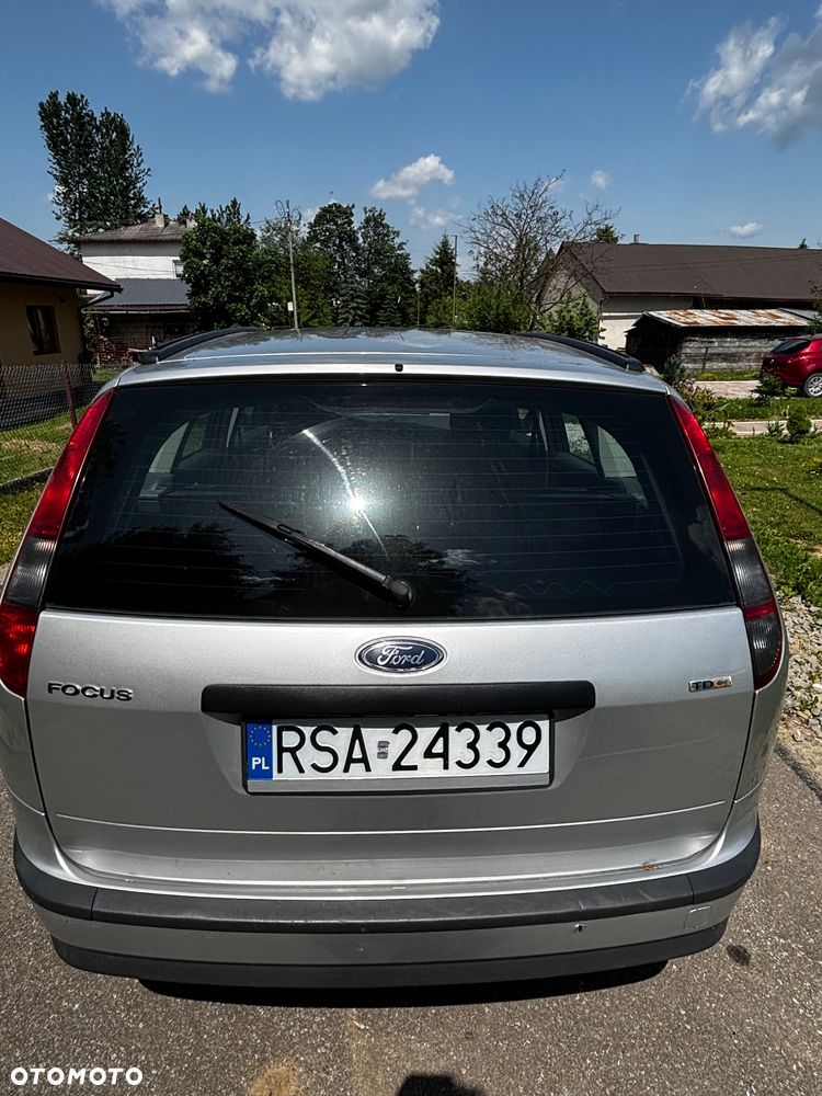Ford Focus - 4