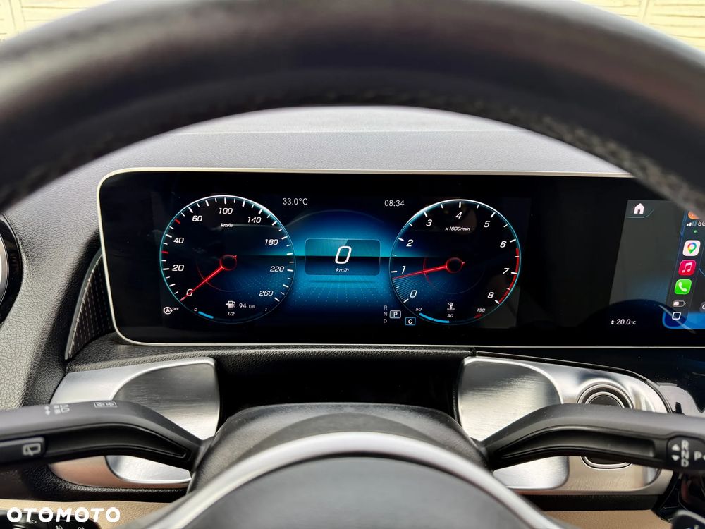 Mercedes-Benz GLB 250 4Matic 8G-DCT - 14