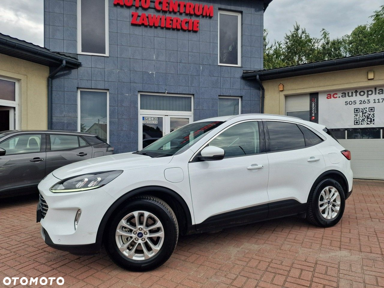 Ford Kuga - 2