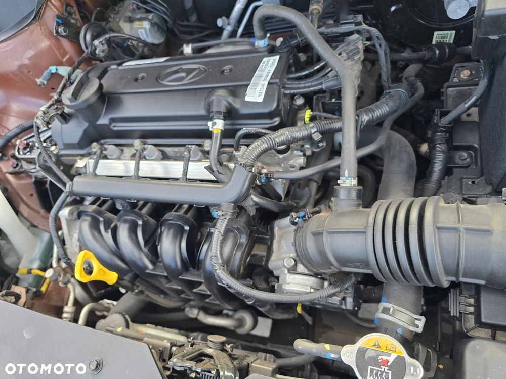 Hyundai i20 1.2 Passion - 37