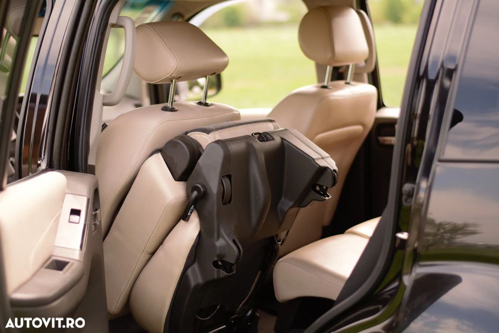 Nissan Pathfinder - 17