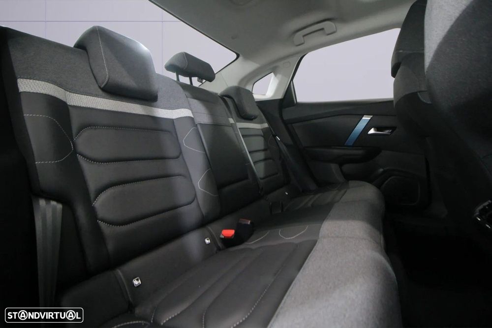 Citroën e-C4 X 50 kWh Shine - 13