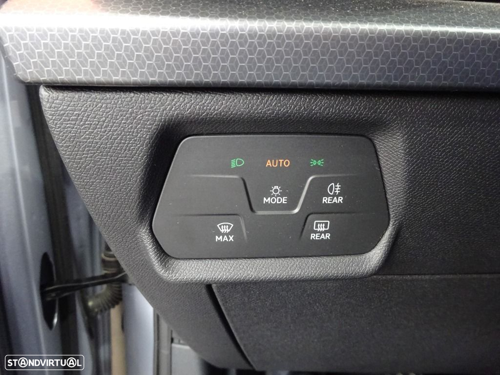 SEAT Leon ST 1.0 TSI Style - 23