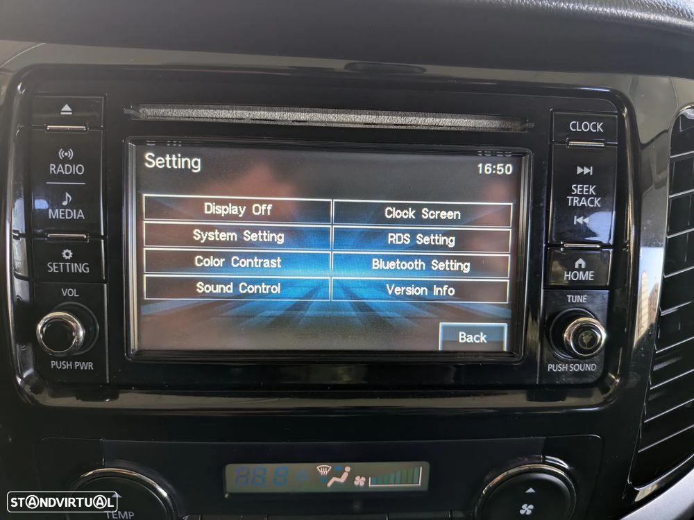 Mitsubishi L200 2.4 DI-D CD Instyle Strakar 4WD - 13