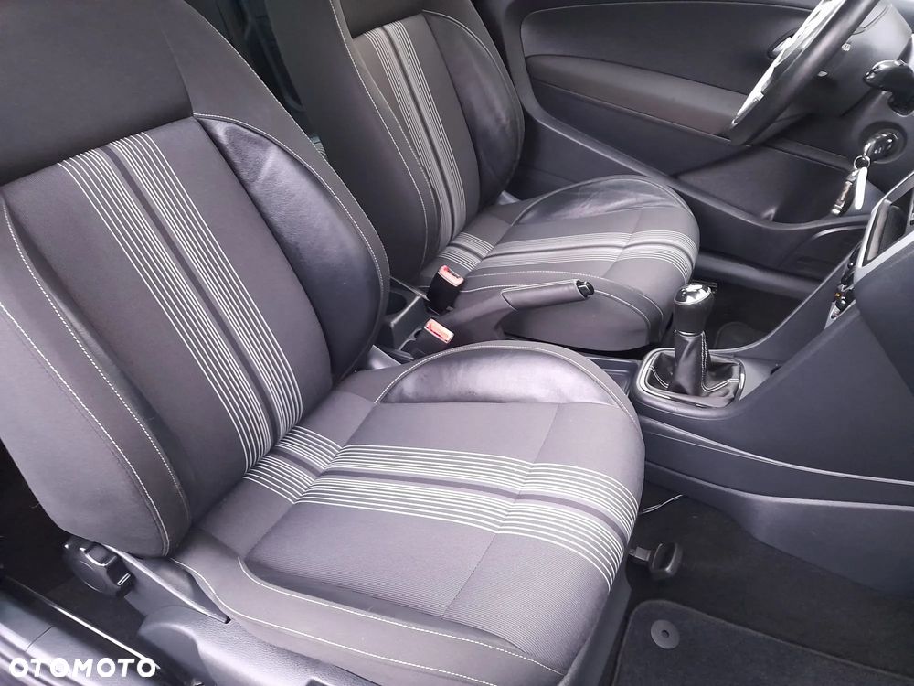 Volkswagen Polo 1.4 16V Highline - 21