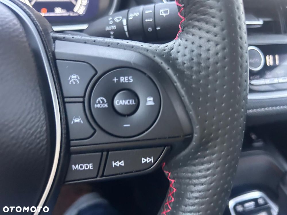 Toyota Corolla 2.0 Hybrid GR Sport Dynamic - 24