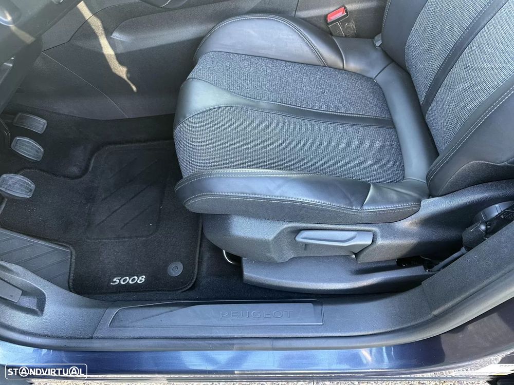 Peugeot 5008 1.2 PureTech Allure Pack - 40
