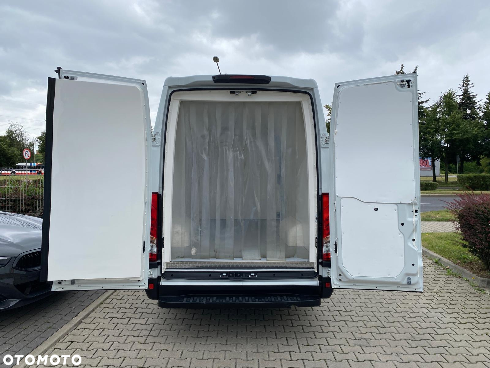 Iveco DAILY 35-140 HI-MATIC CHŁODNIA THERMO KING V200 MAX L2H2 - 20