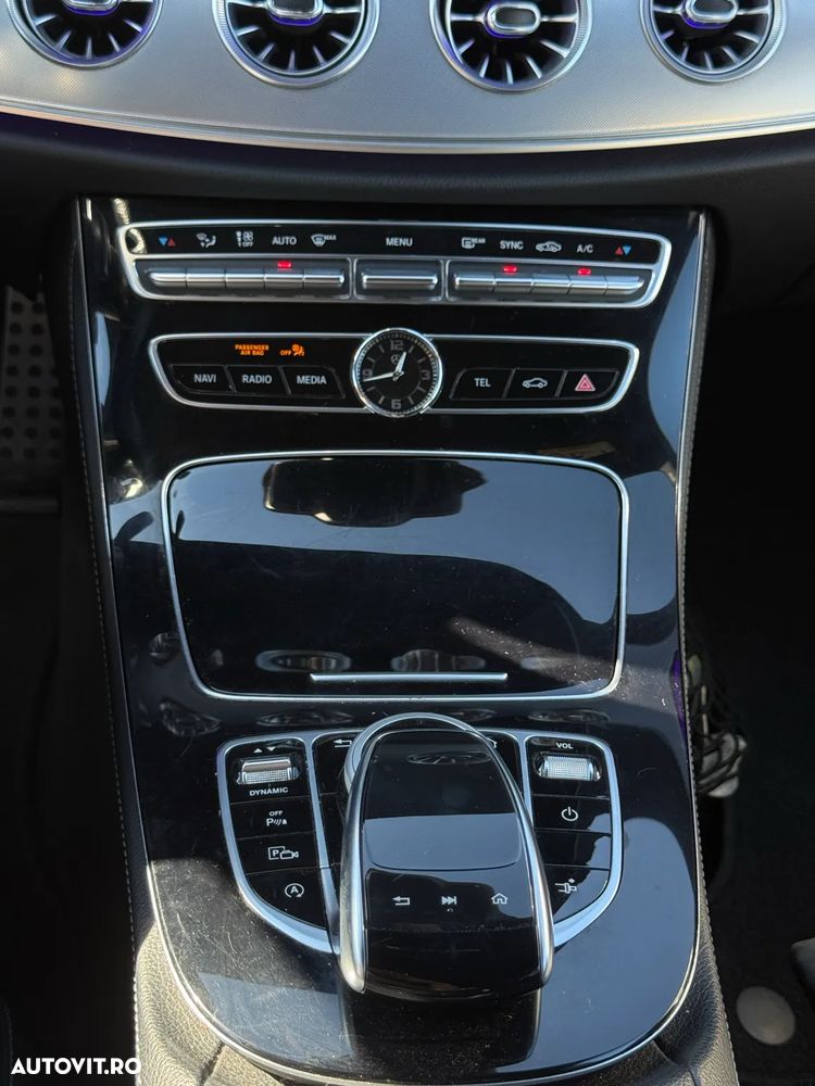 Mercedes-Benz E 300 - 14