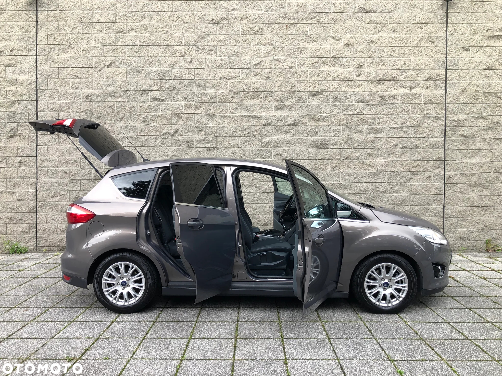 Ford C-MAX 2.0 TDCi Titanium - 32