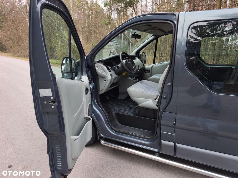 Opel Vivaro - 34