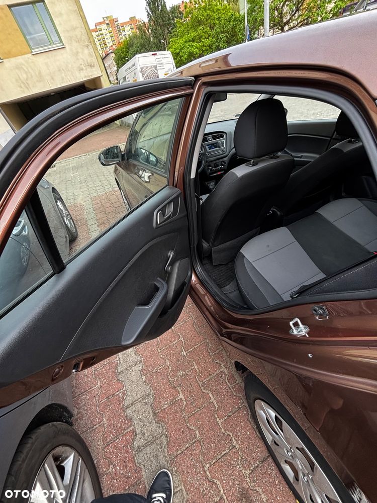 Hyundai i20 1.2 Classic Plus - 8